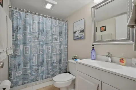 8565 Charter Club Circle Fort Myers FL 33919