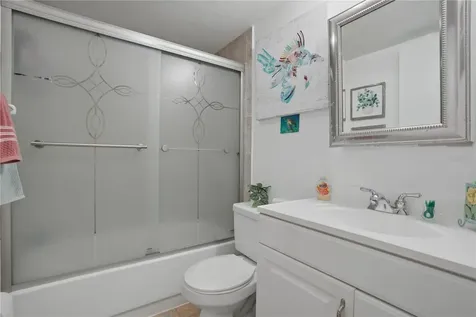 8565 Charter Club Circle Fort Myers FL 33919