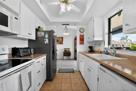8565 Charter Club Circle Fort Myers FL 33919