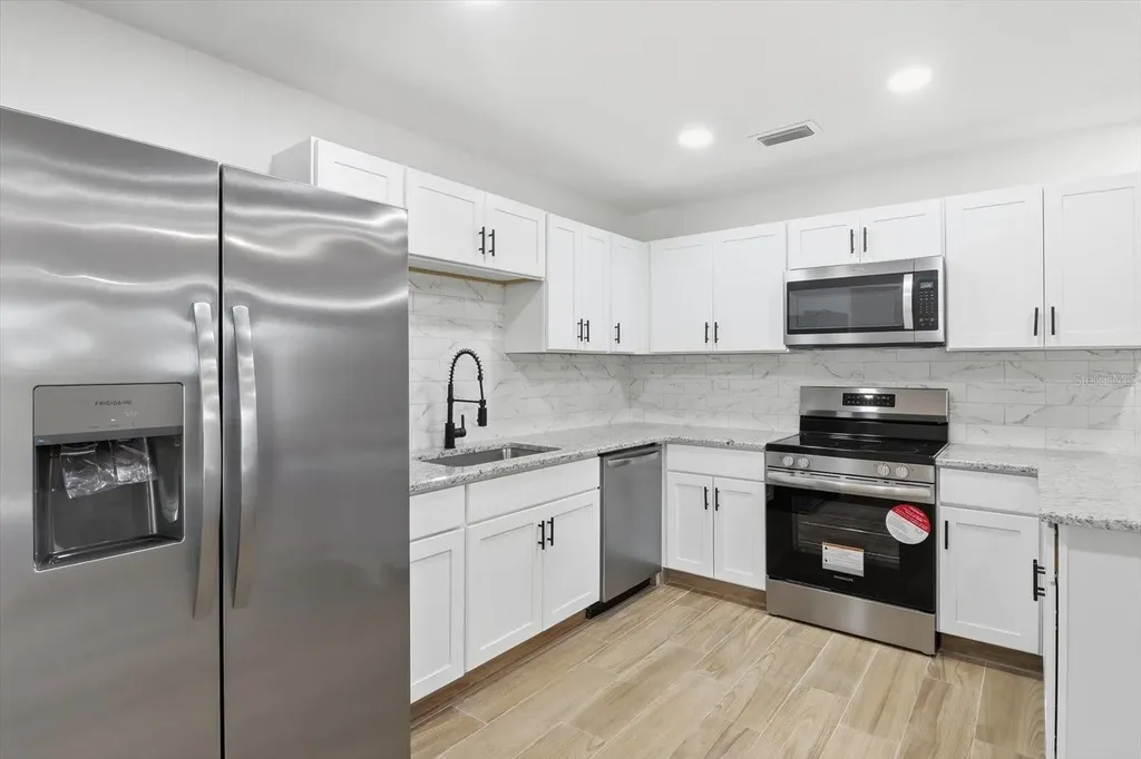 2587 W Cacti Court Dunnellon FL 34434