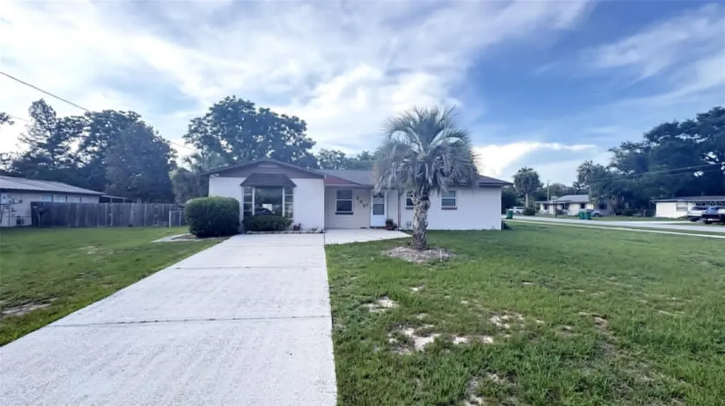 606 Jewell Street Fruitland Park FL 34731