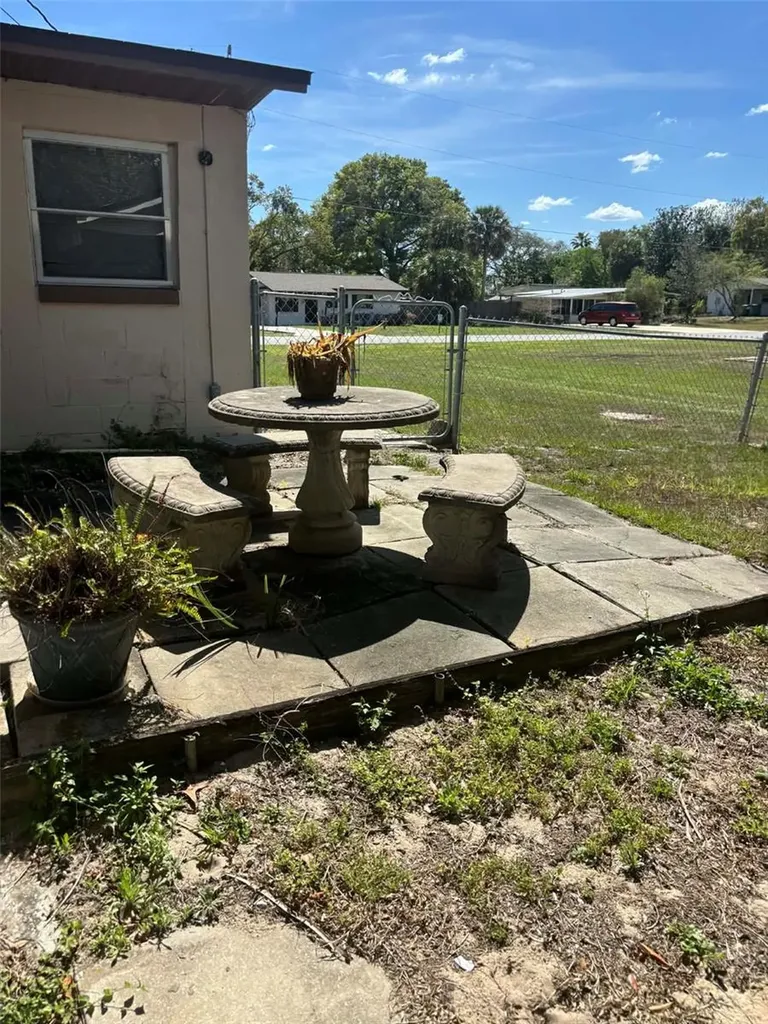 606 Jewell Street Fruitland Park FL 34731