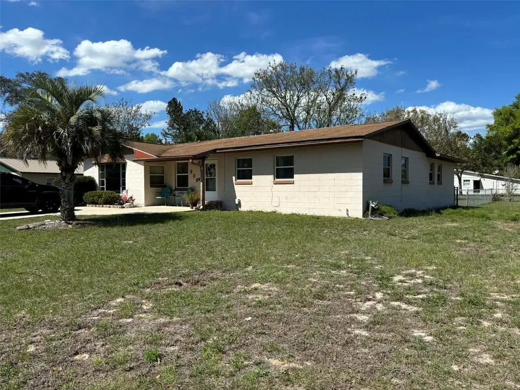 606 Jewell Street Fruitland Park FL 34731