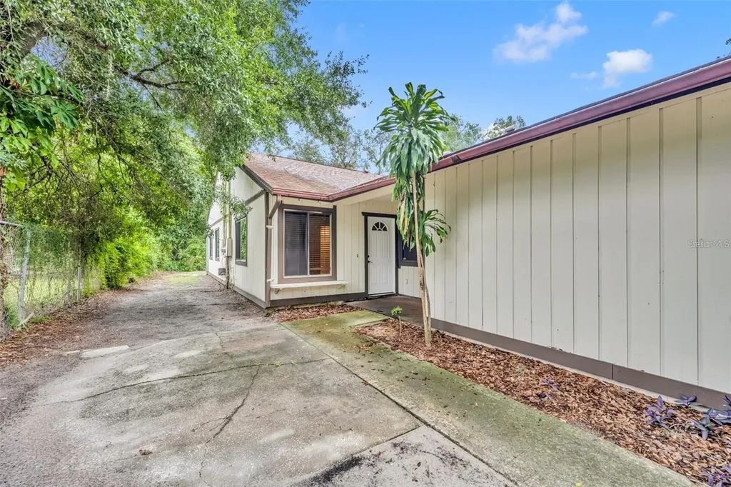 932 Robinhood Court Maitland FL 32751