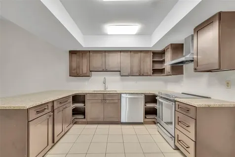 932 Robinhood Court Maitland FL 32751