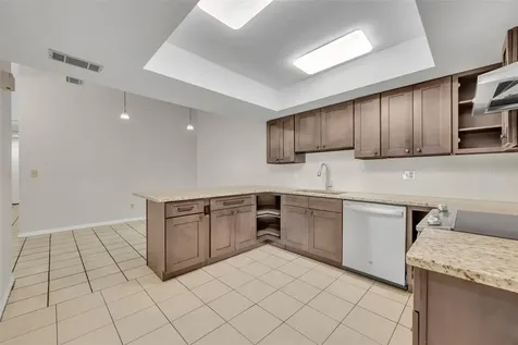 932 Robinhood Court Maitland FL 32751