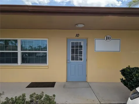 13910 Fivay Road Hudson FL 34667