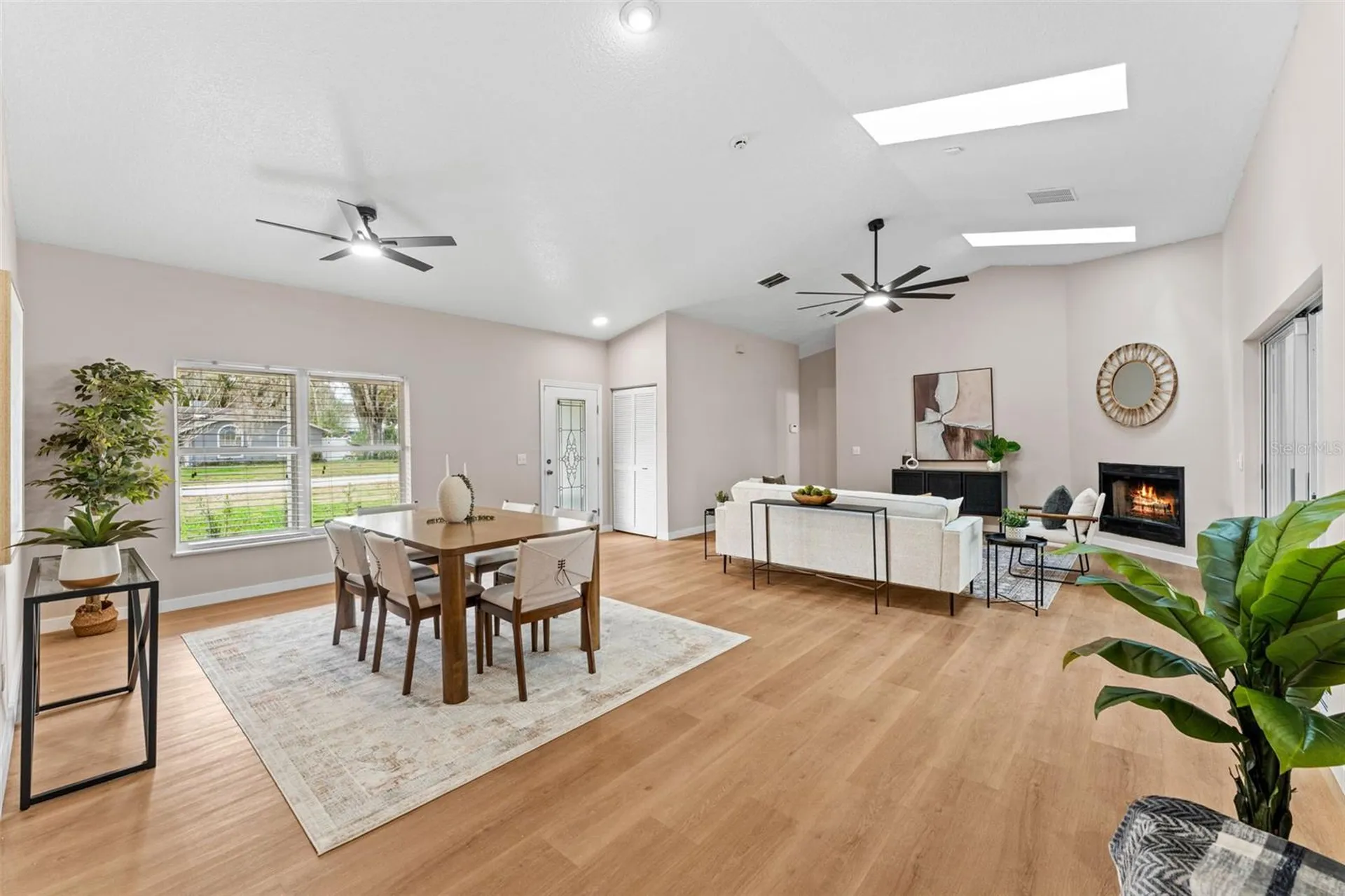 5521 Oak Street Mount Dora FL 32757
