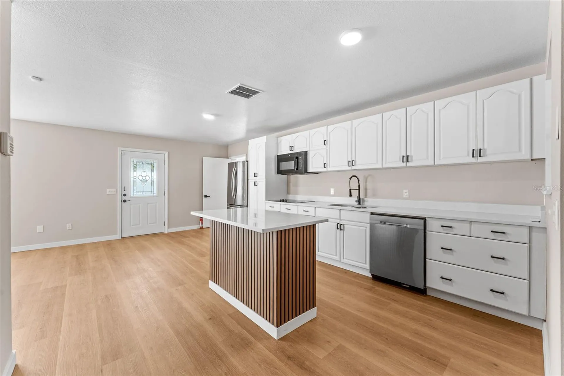 5521 Oak Street Mount Dora FL 32757