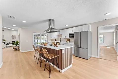 5521 Oak Street Mount Dora FL 32757