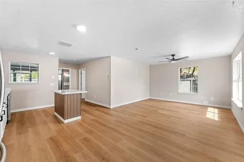 5521 Oak Street Mount Dora FL 32757