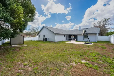 5521 Oak Street Mount Dora FL 32757