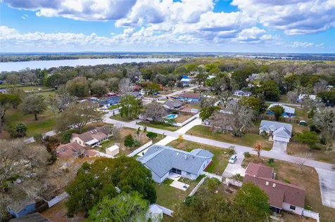 5521 Oak Street Mount Dora FL 32757