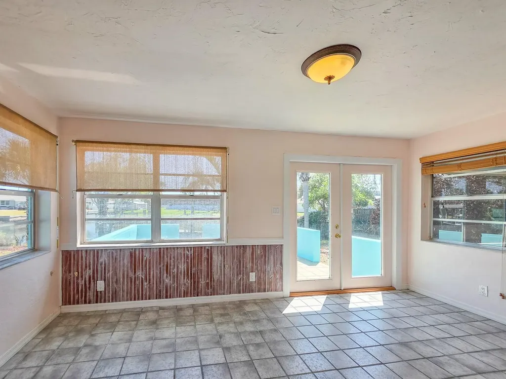 304 Palm Circle Flagler Beach FL 32136