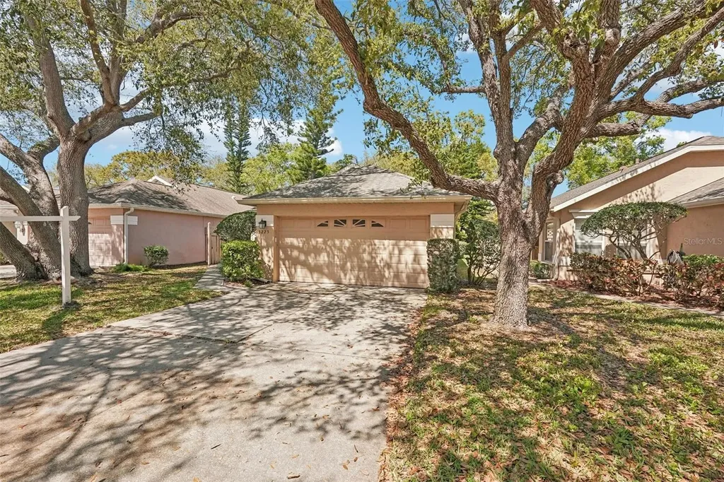 3225 Gulf Watch Court Sarasota FL 34231