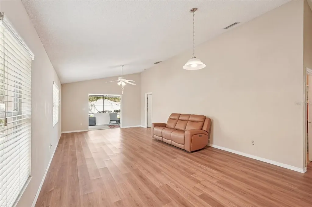 3225 Gulf Watch Court Sarasota FL 34231