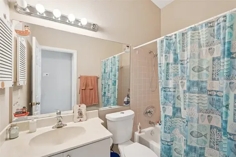 3225 Gulf Watch Court Sarasota FL 34231