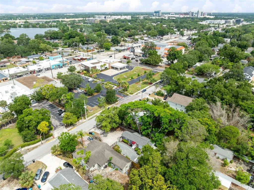 921 Pine Grove Avenue Orlando FL 32803