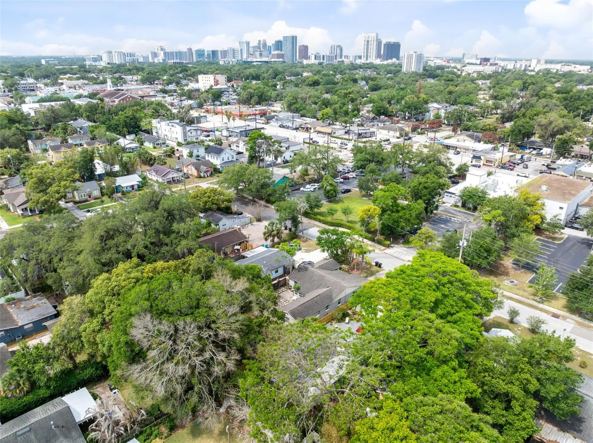921 Pine Grove Avenue Orlando FL 32803