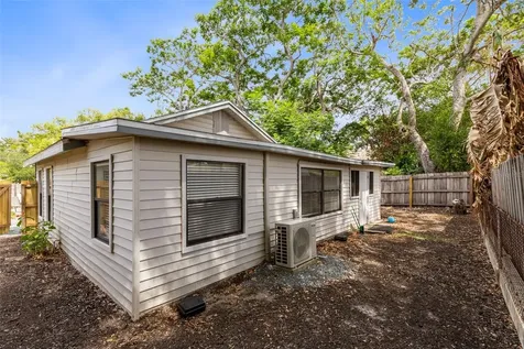 921 Pine Grove Avenue Orlando FL 32803