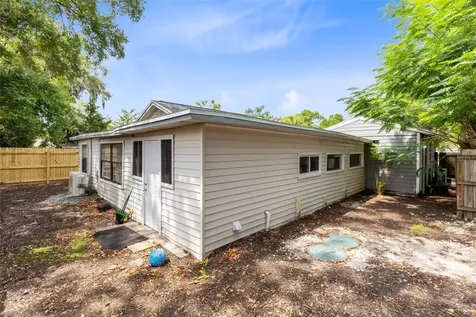 921 Pine Grove Avenue Orlando FL 32803