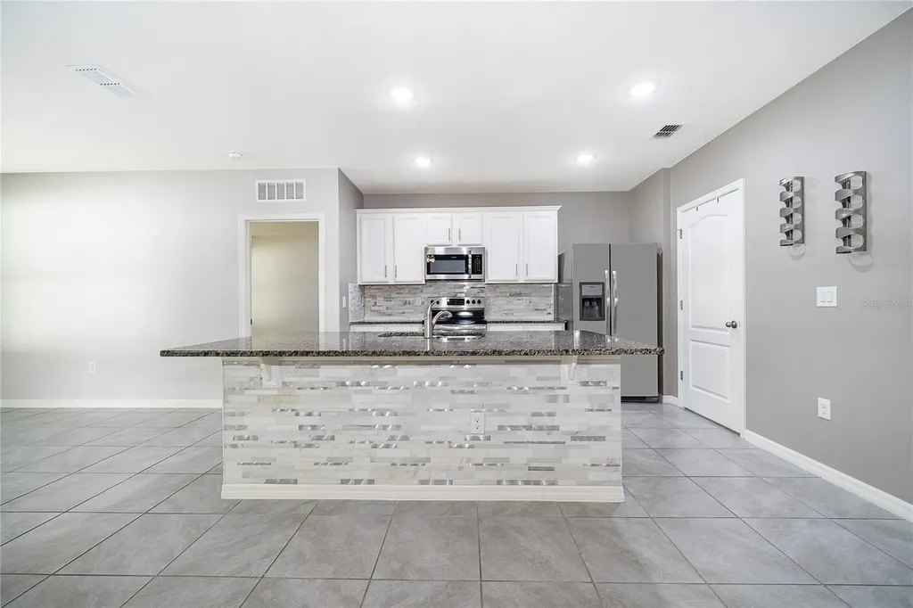 3102 Bethpage Loop Mount Dora FL 32757
