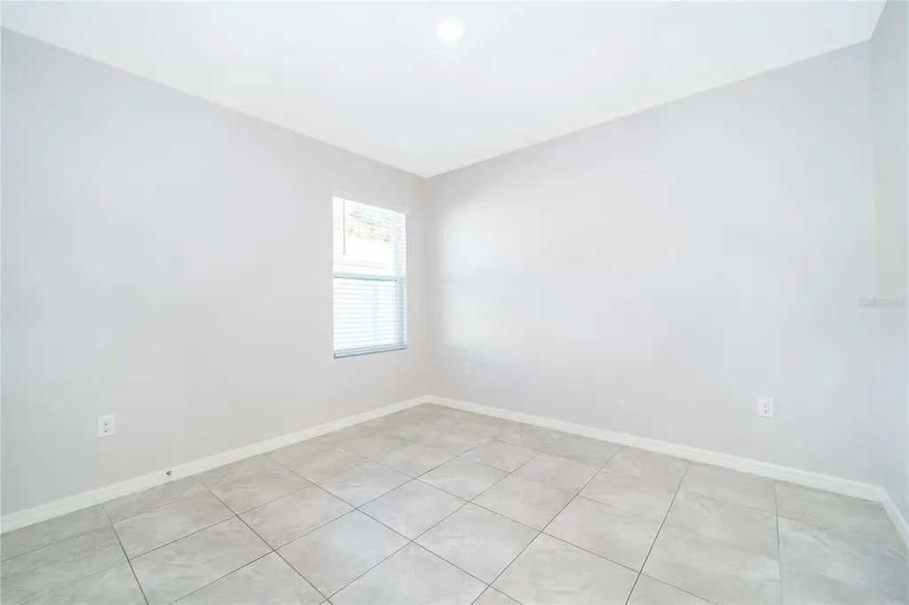 3102 Bethpage Loop Mount Dora FL 32757