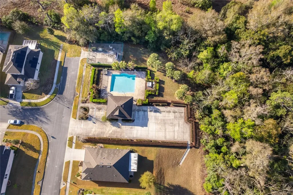 3102 Bethpage Loop Mount Dora FL 32757