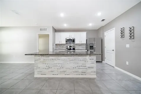 3102 Bethpage Loop Mount Dora FL 32757