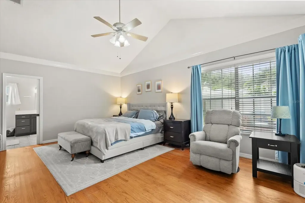37 E Vanderbilt Street Orlando FL 32804
