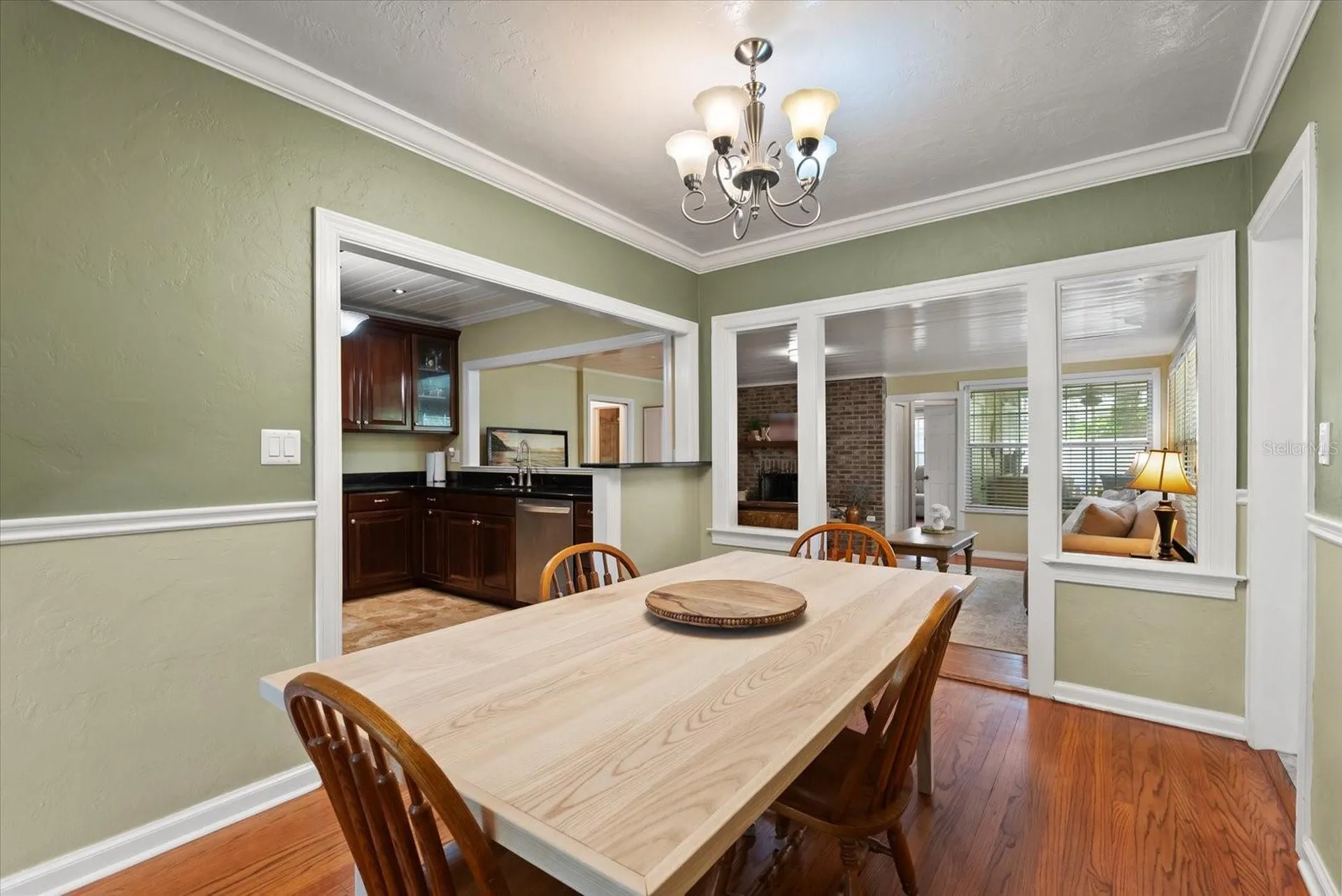 37 E Vanderbilt Street Orlando FL 32804