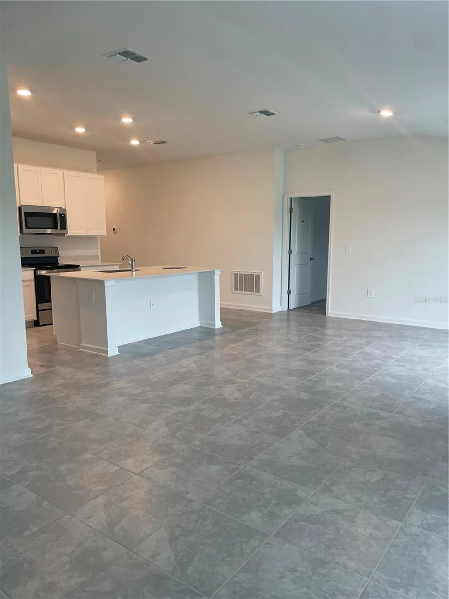 612 Daring Drive Davenport FL 33837