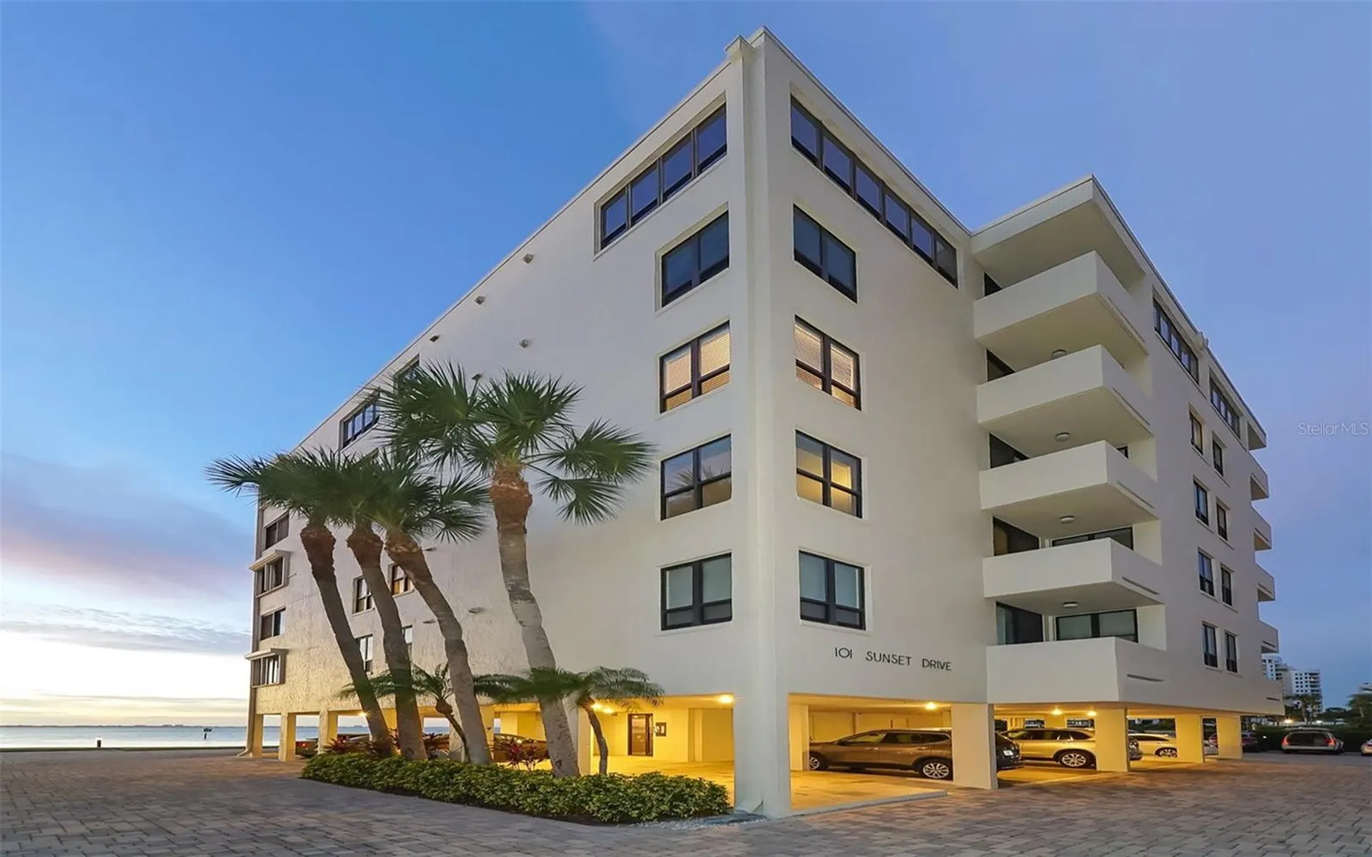 101 Sunset Drive Sarasota FL 34236