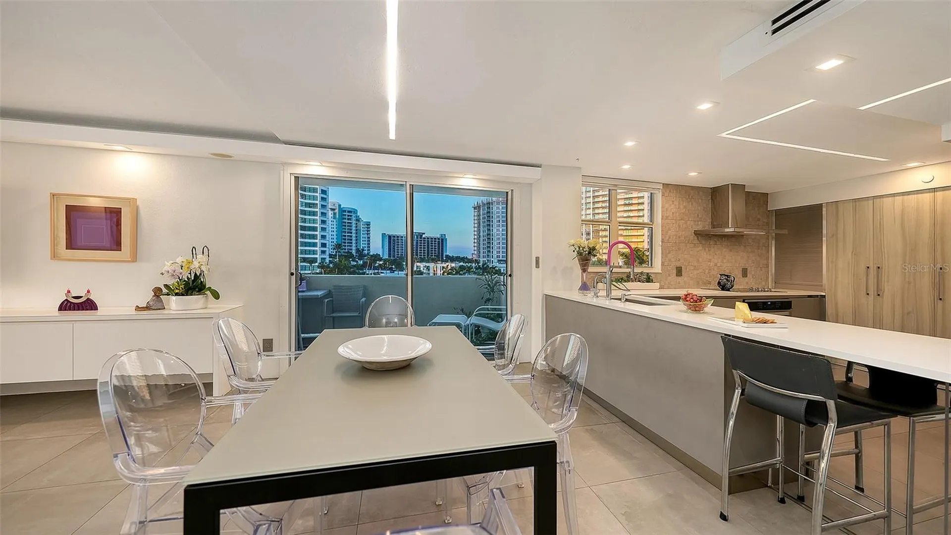 101 Sunset Drive Sarasota FL 34236