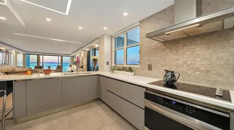 101 Sunset Drive Sarasota FL 34236