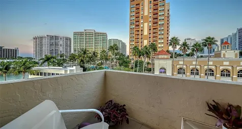 101 Sunset Drive Sarasota FL 34236