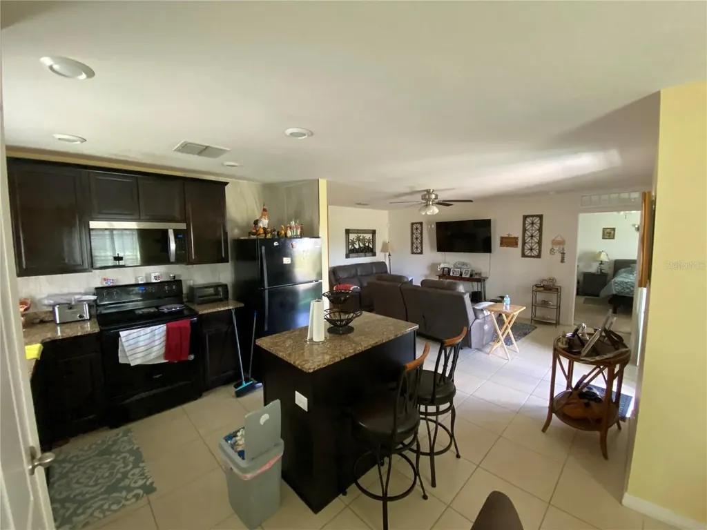 1919 Amber Sweet Circle Dundee FL 33838