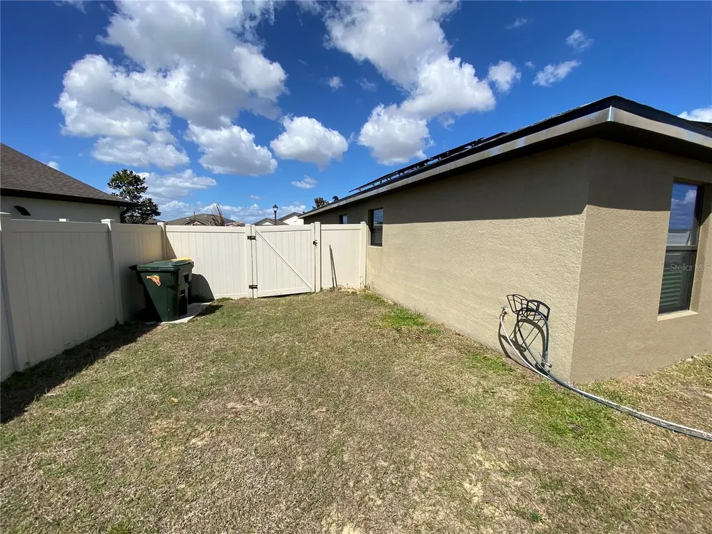 1919 Amber Sweet Circle Dundee FL 33838