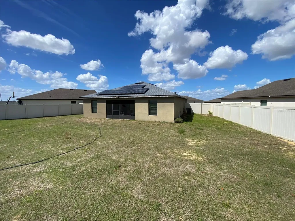1919 Amber Sweet Circle Dundee FL 33838