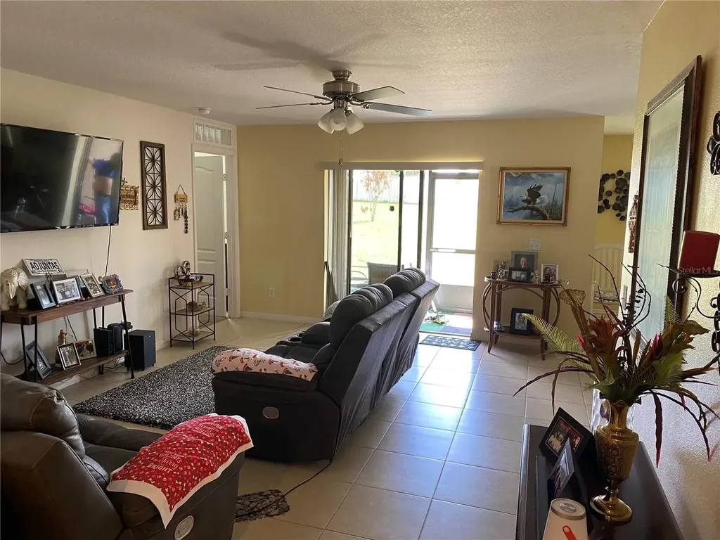 1919 Amber Sweet Circle Dundee FL 33838