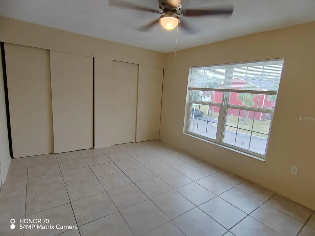 1044 82nd Terrace N St Petersburg FL 33702