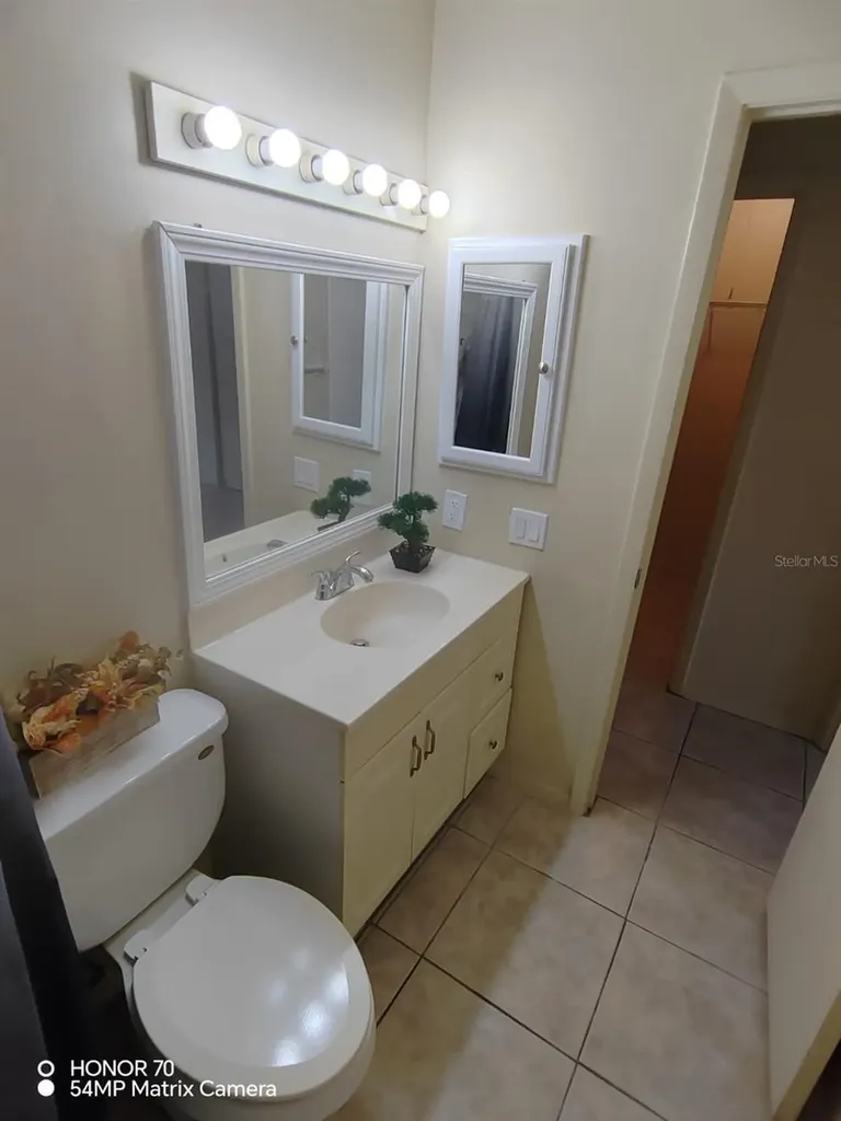 1044 82nd Terrace N St Petersburg FL 33702