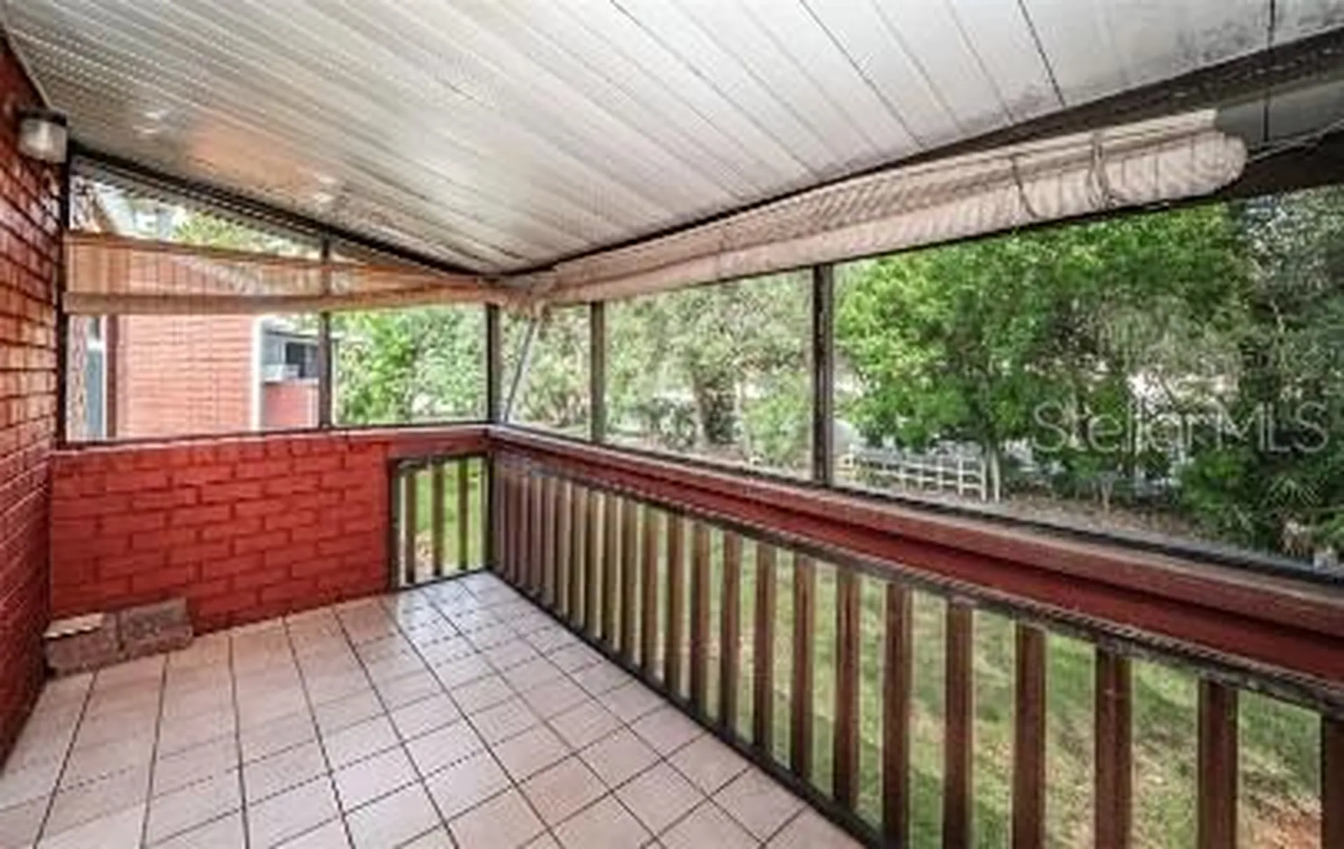1044 82nd Terrace N St Petersburg FL 33702