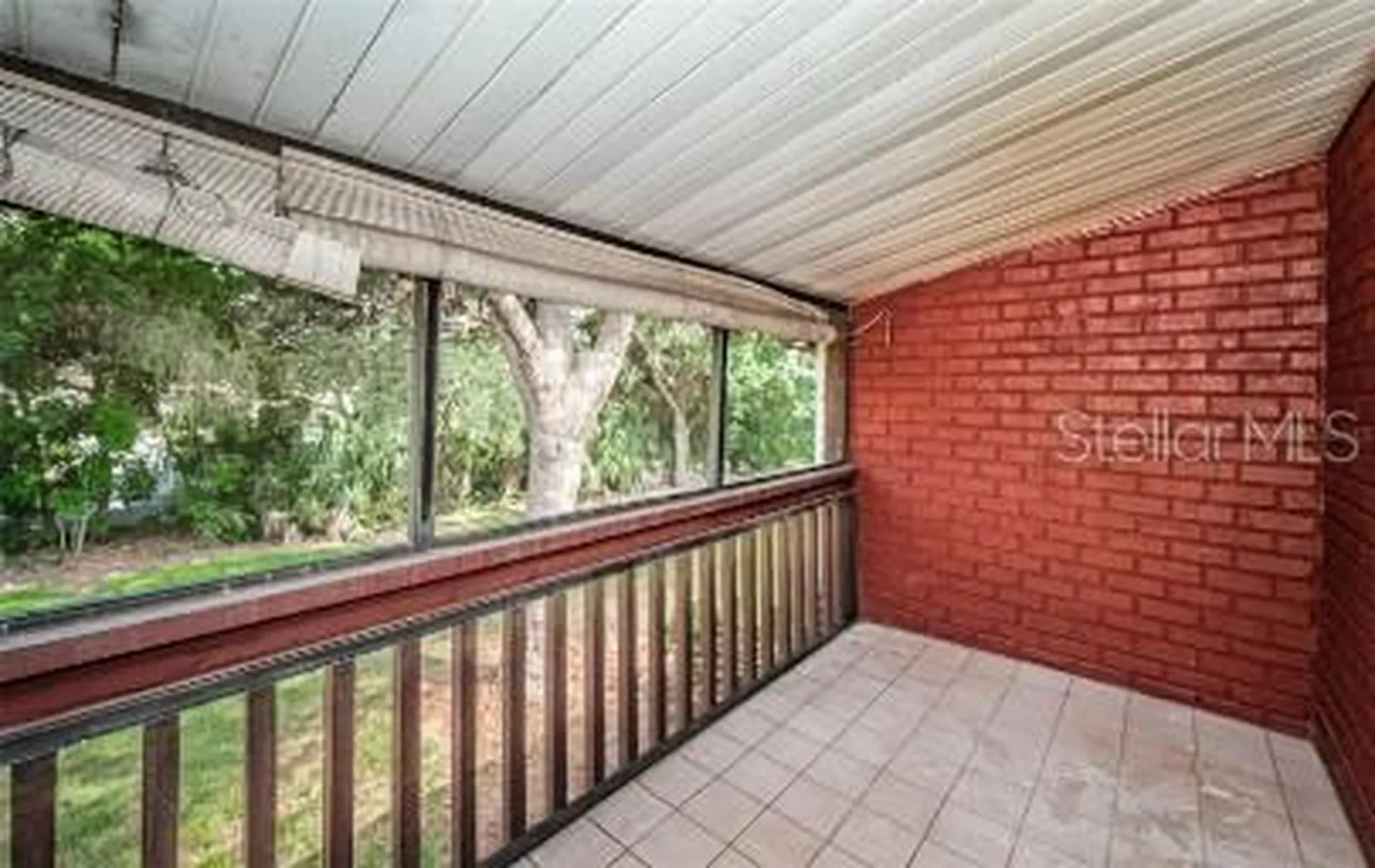 1044 82nd Terrace N St Petersburg FL 33702