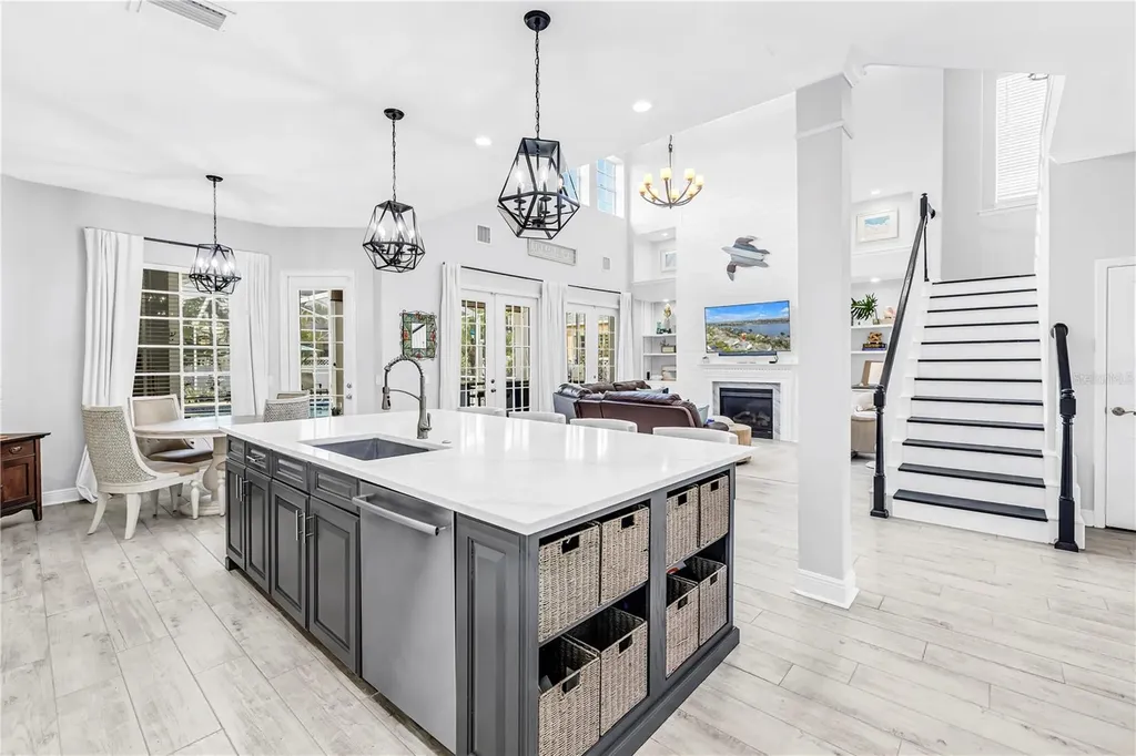 5234 Brighton Shore Drive Apollo Beach FL 33572