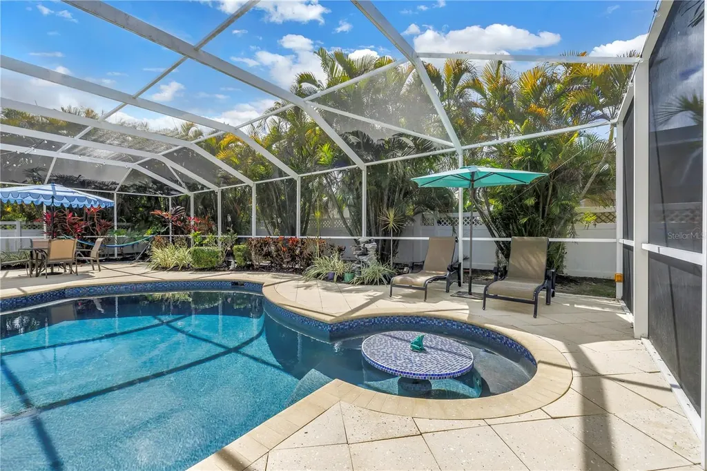 5234 Brighton Shore Drive Apollo Beach FL 33572