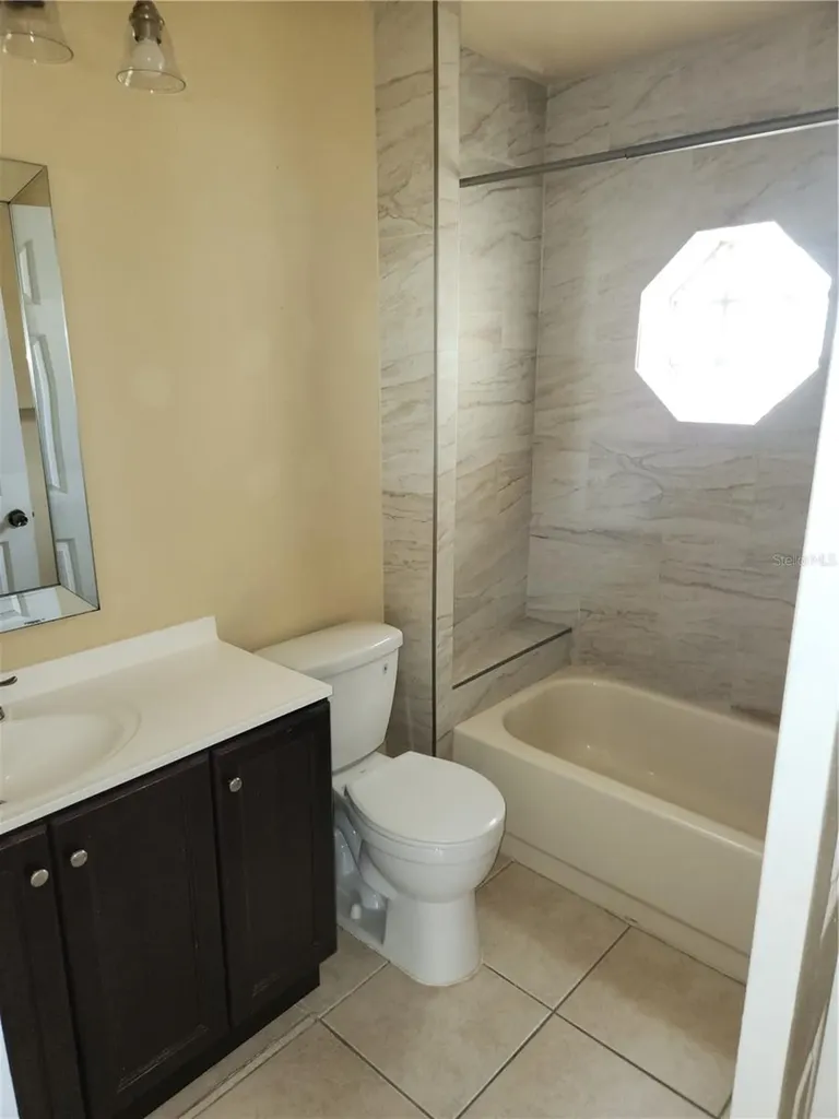 8748 Hampden Drive Tampa FL 33626