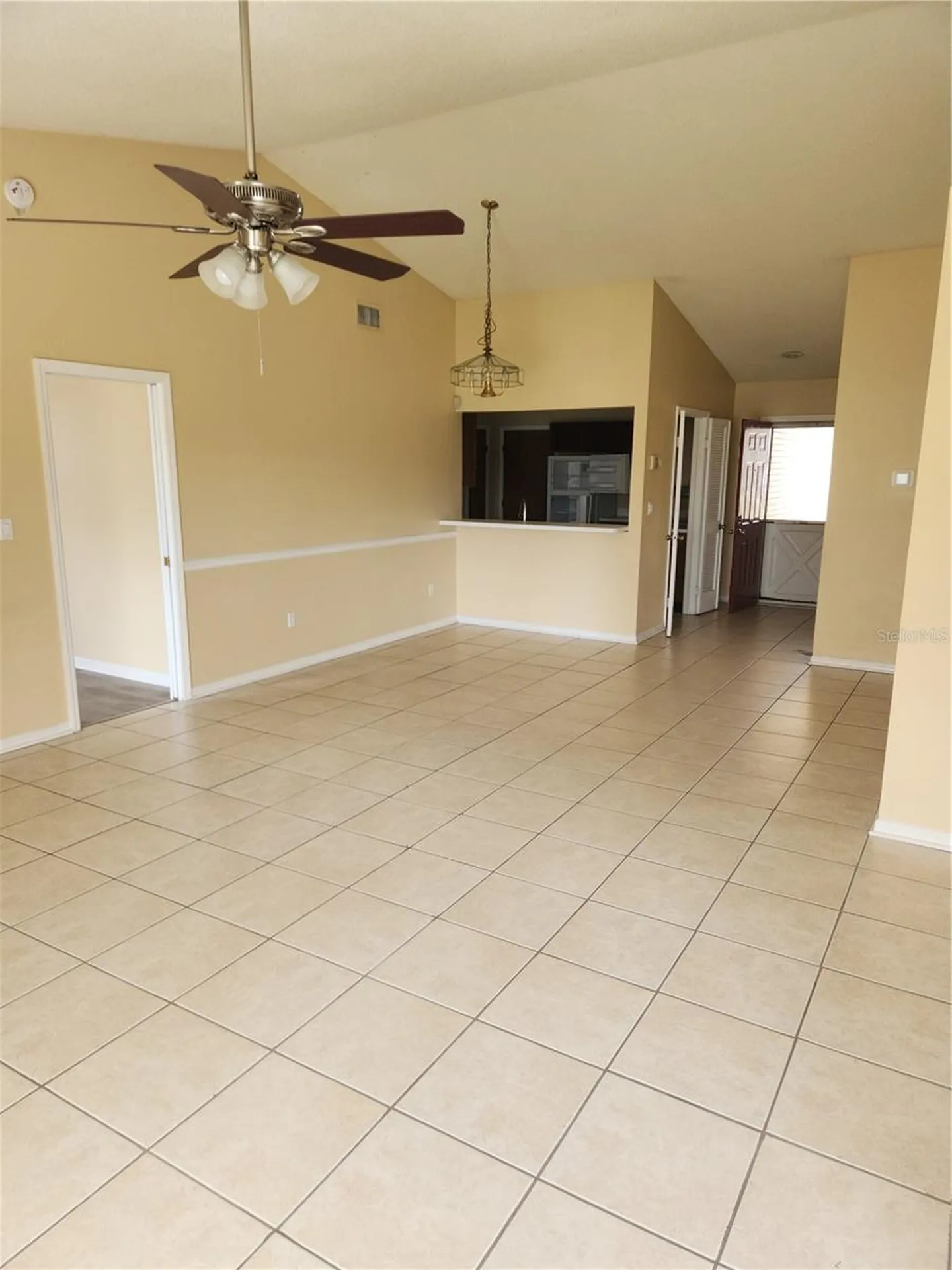 8748 Hampden Drive Tampa FL 33626