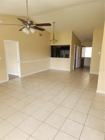 8748 Hampden Drive Tampa FL 33626