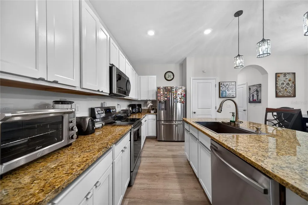 5435 Dragonfly Drive Wildwood FL 34785